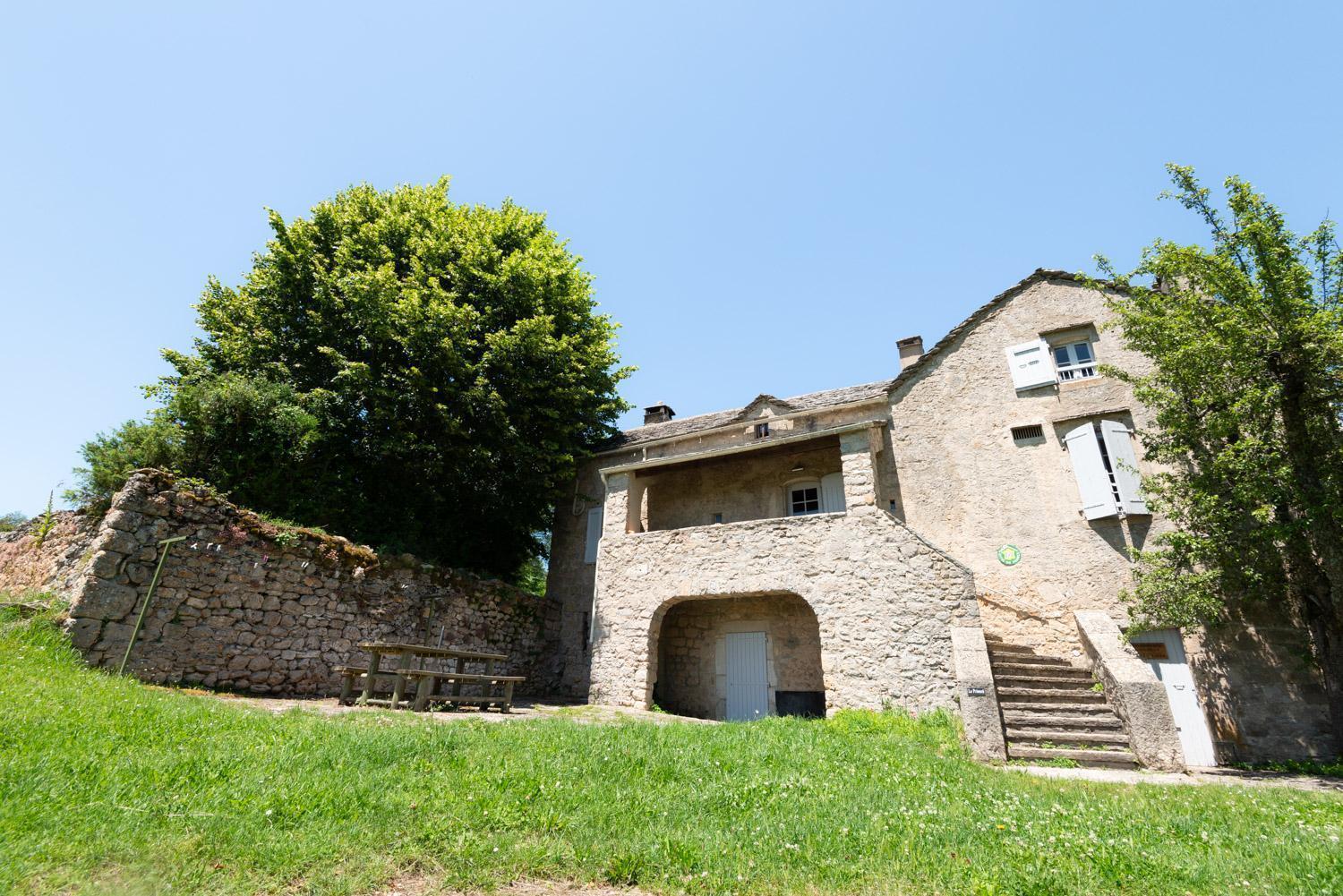 Gite Gite Le Prieure 5/6 Personnes Villa Saint-Pierre-des-Tripiers Exterior photo